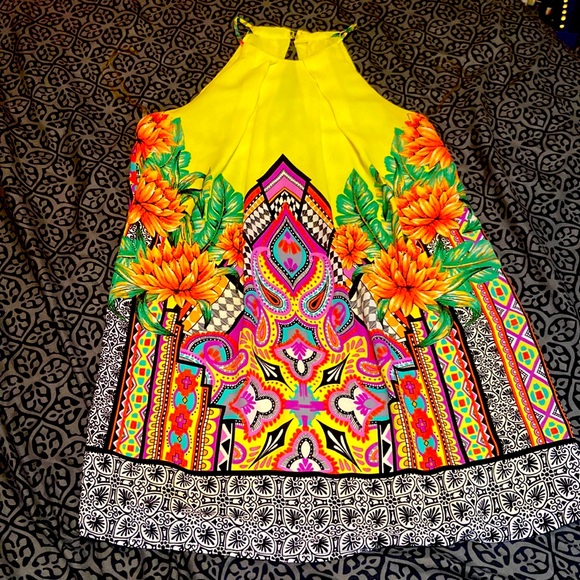 Summer dress - Picture 1 of 4